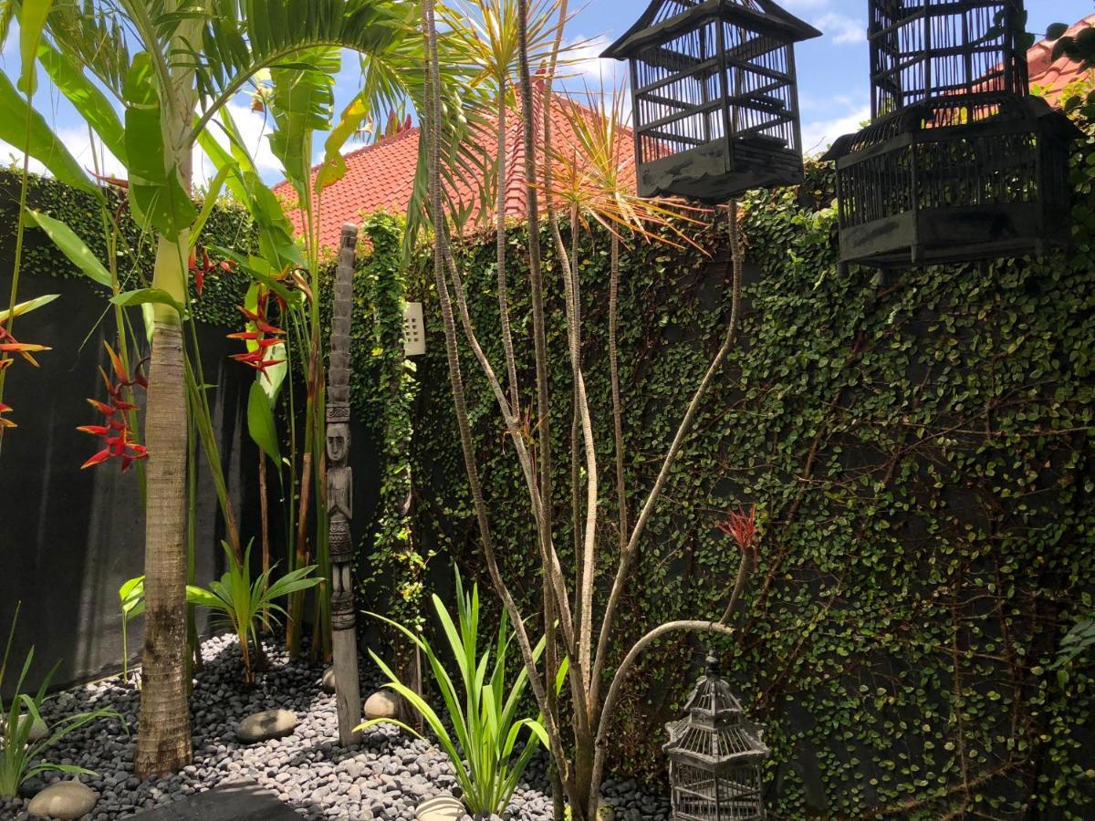 Uluwatu Hari Indah Boutique Hotel & Spa מראה חיצוני תמונה